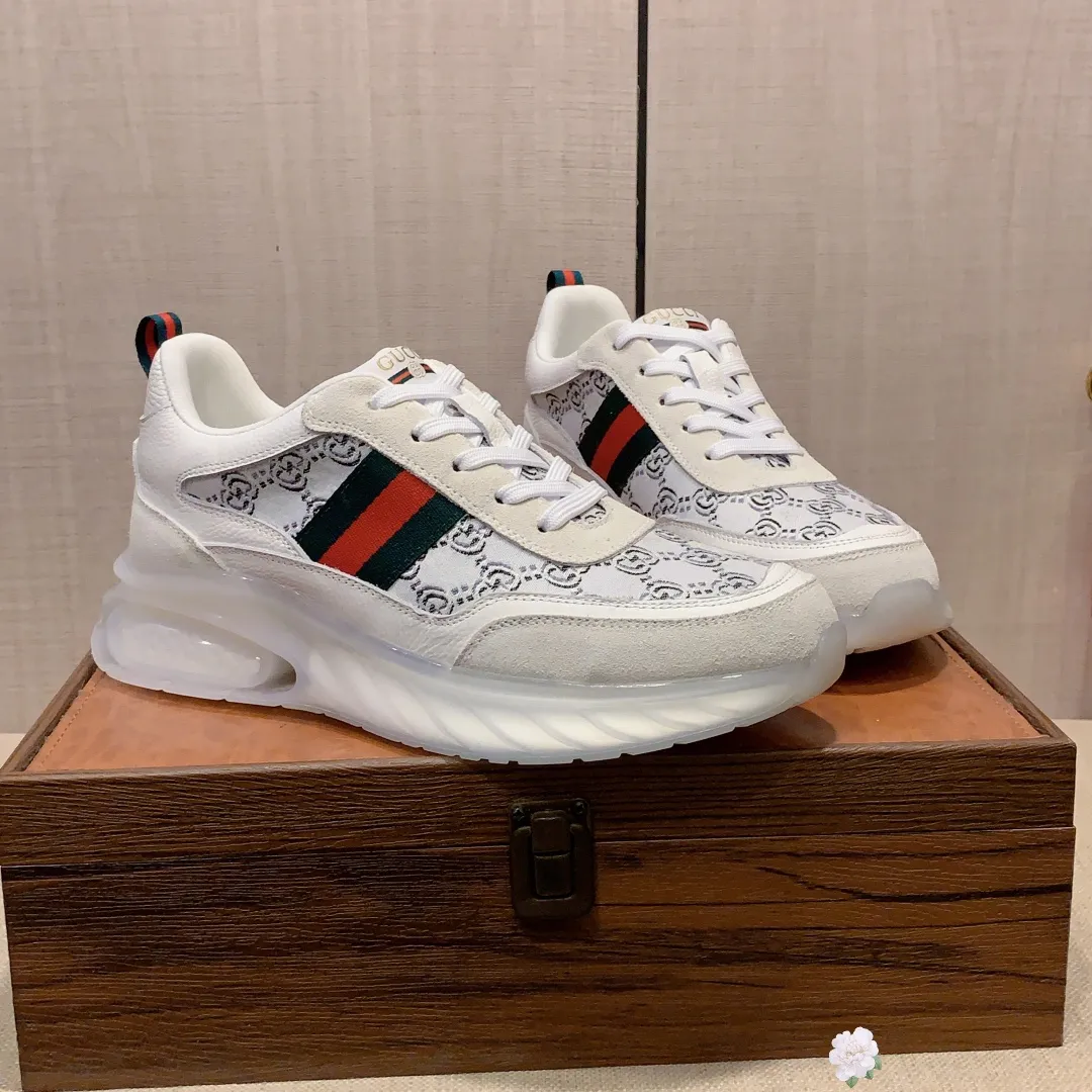 Men's men's shoes💰460💰💰🎩🎩[Lightning][Lightning] "Gucci*" The latest • popular casual shoes, top brand [seduce] luxury ~ purchasing agency, top ~ quality. [Strong] The upper is made of imported breathable cowhide with material ➕ breathable sheepskin feet (•) and fine workmanship. The original stylish and stylish soft rubber wear-resistant and non-slip outsole is light and comfortable on the feet. The real thing looks better when taken in real life. 013: code: 38-44, 4️⃣ colors